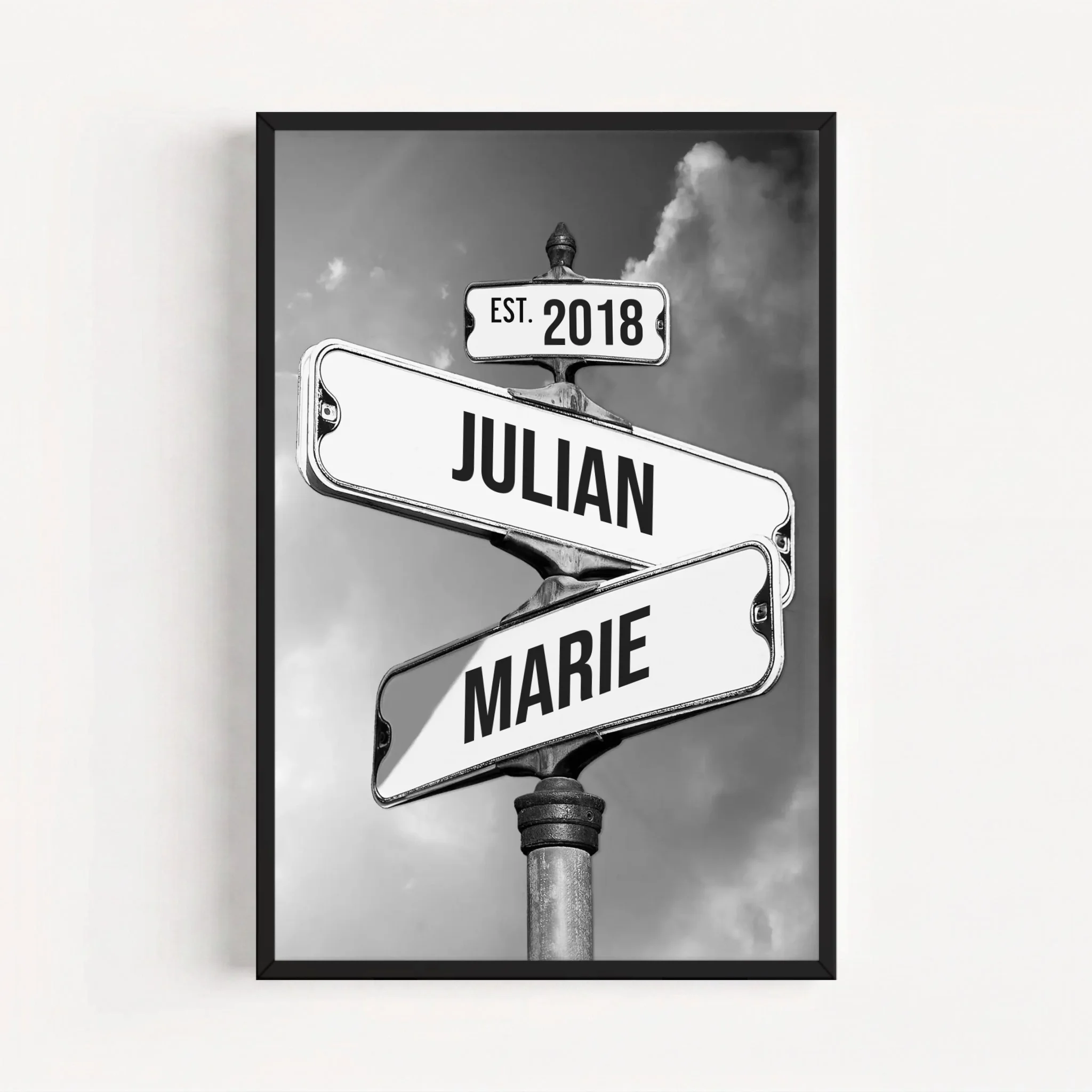 Live Mockup - Frame Poster - Black - 60x90