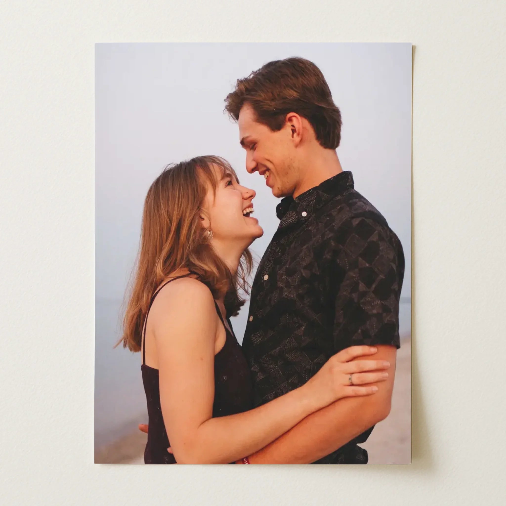 Live Mockup - Unframe Poster 30x40