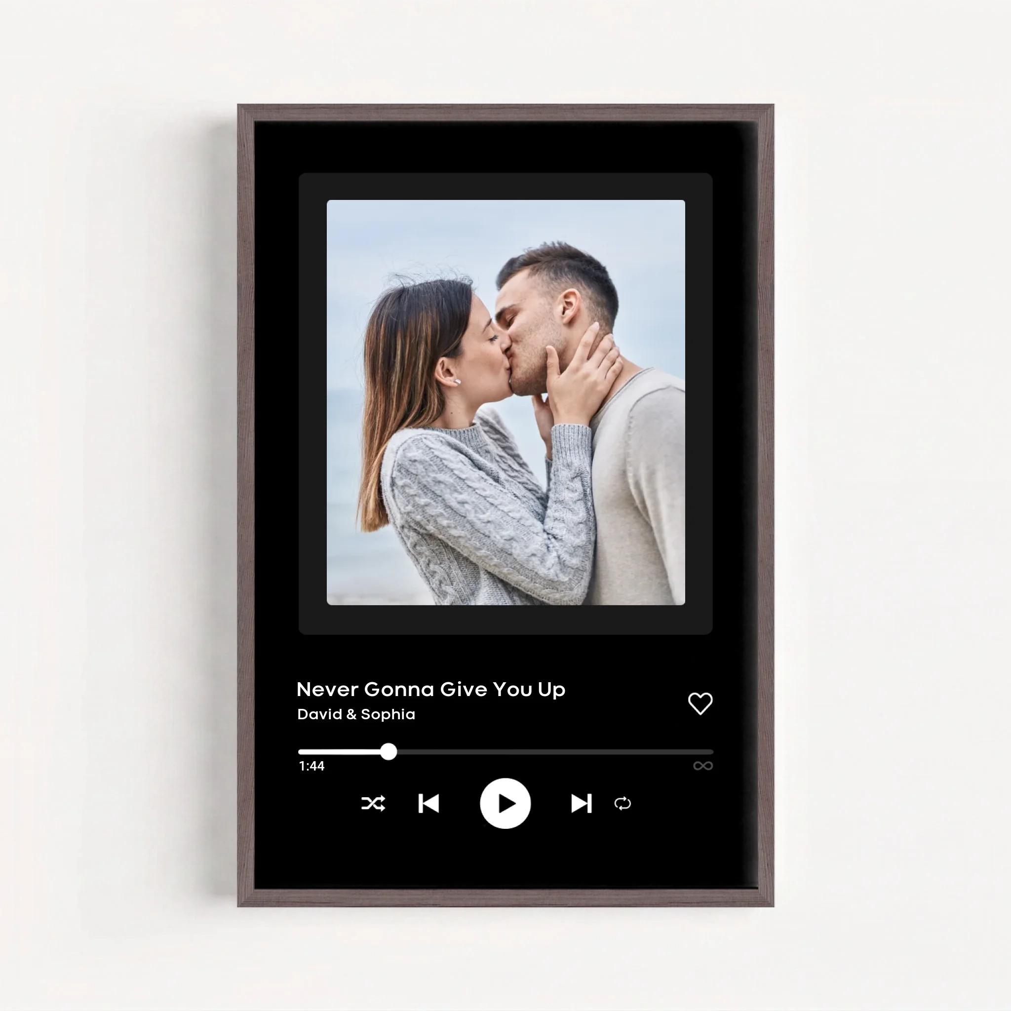 Live Mockup - Frame Poster - Wood - 60x90